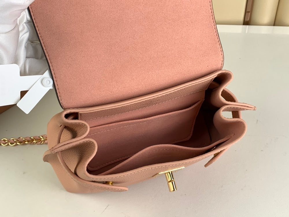 Dragons Bags ln Luxury Bag --61654