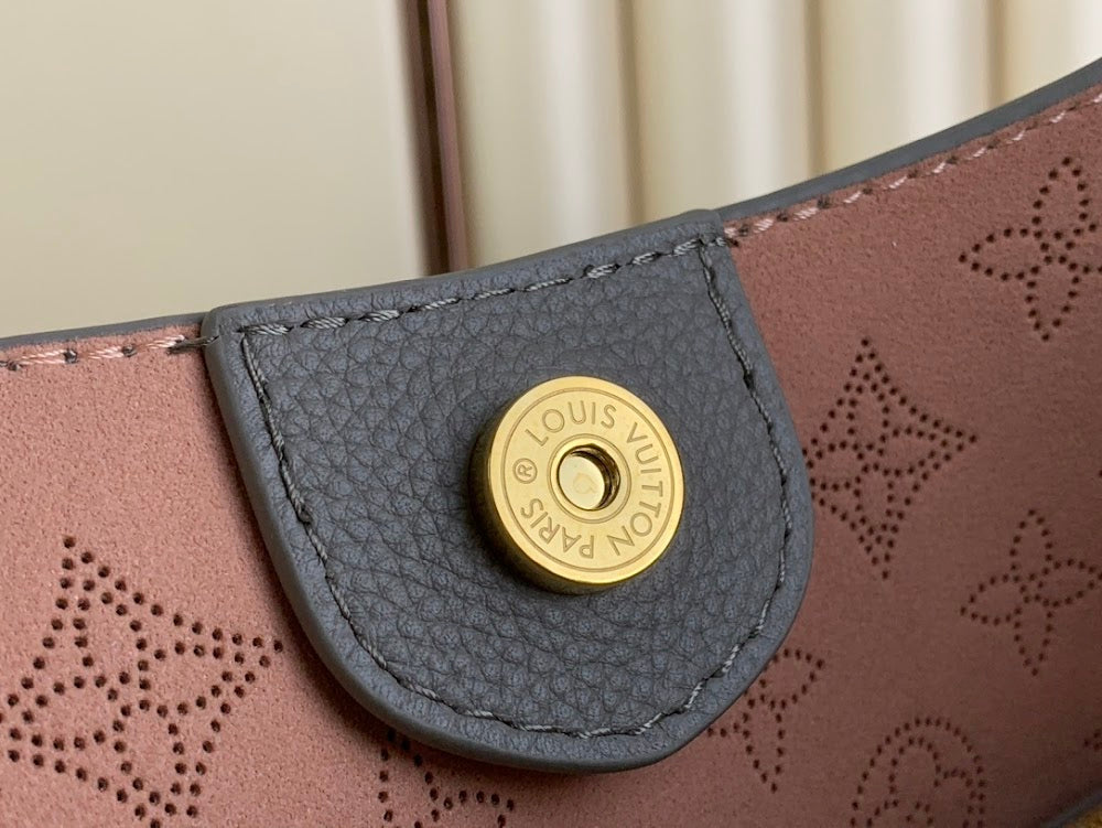 Dragons Bags ln Luxury Bag --68708