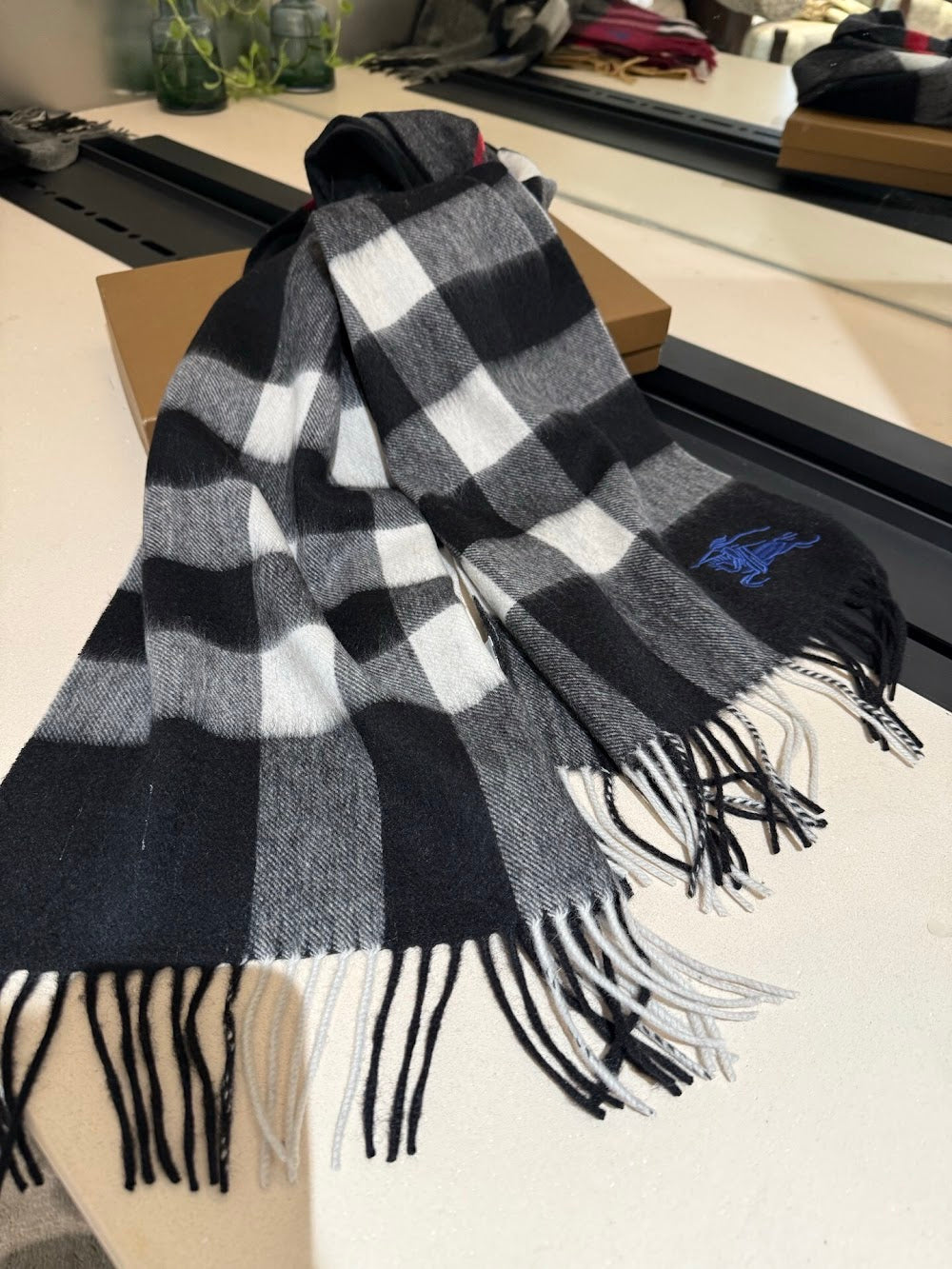 Dragons Bags Premium Designer Scarf --99178