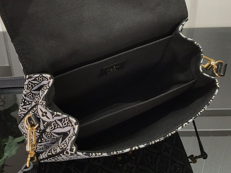 Dragons Bags ln Luxury Bag --59345