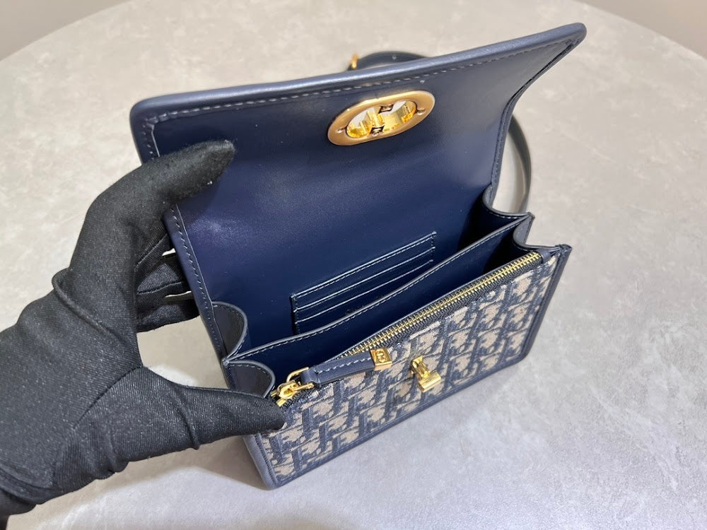 Dragons BagsDiorn Luxury Bag --116326