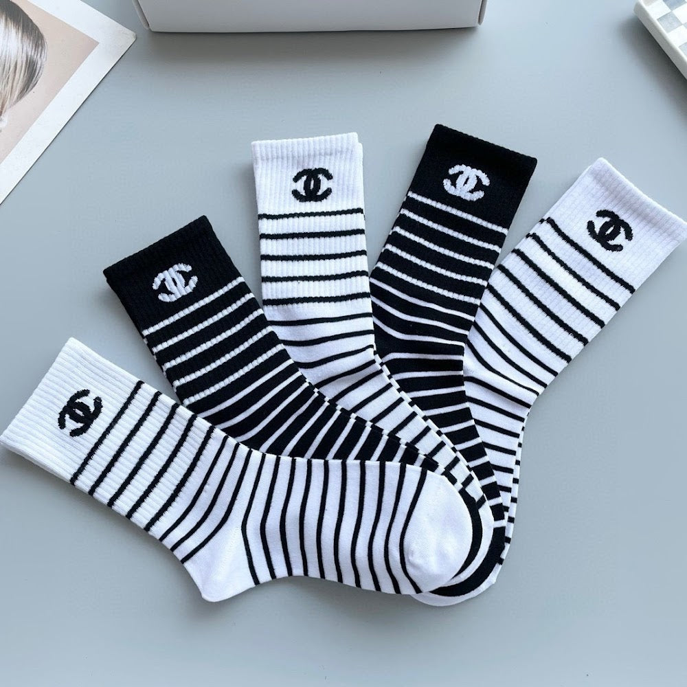 Dragons Bags Premium Luxury Socks --97739