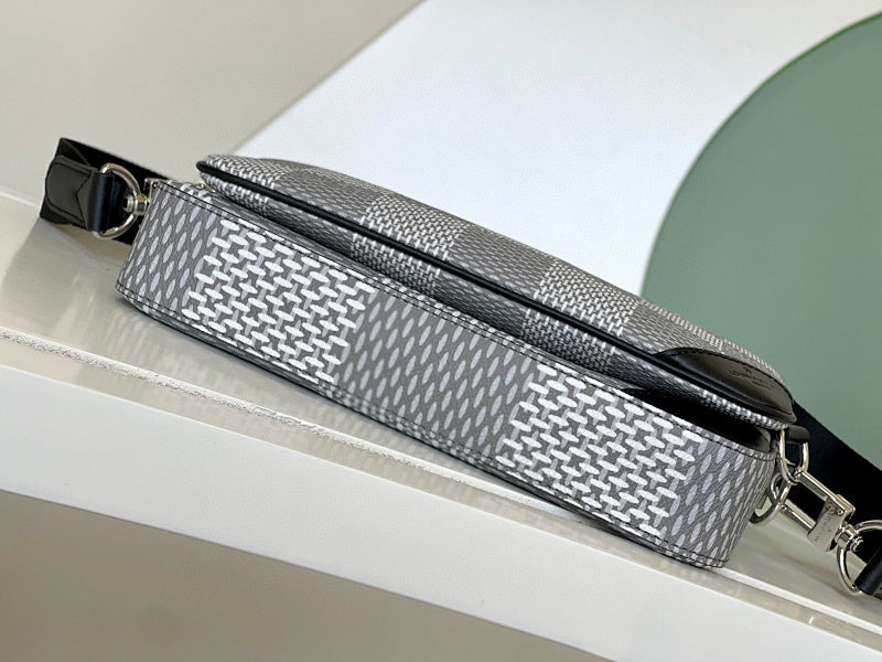Dragons Bags ln Luxury Bag --70207