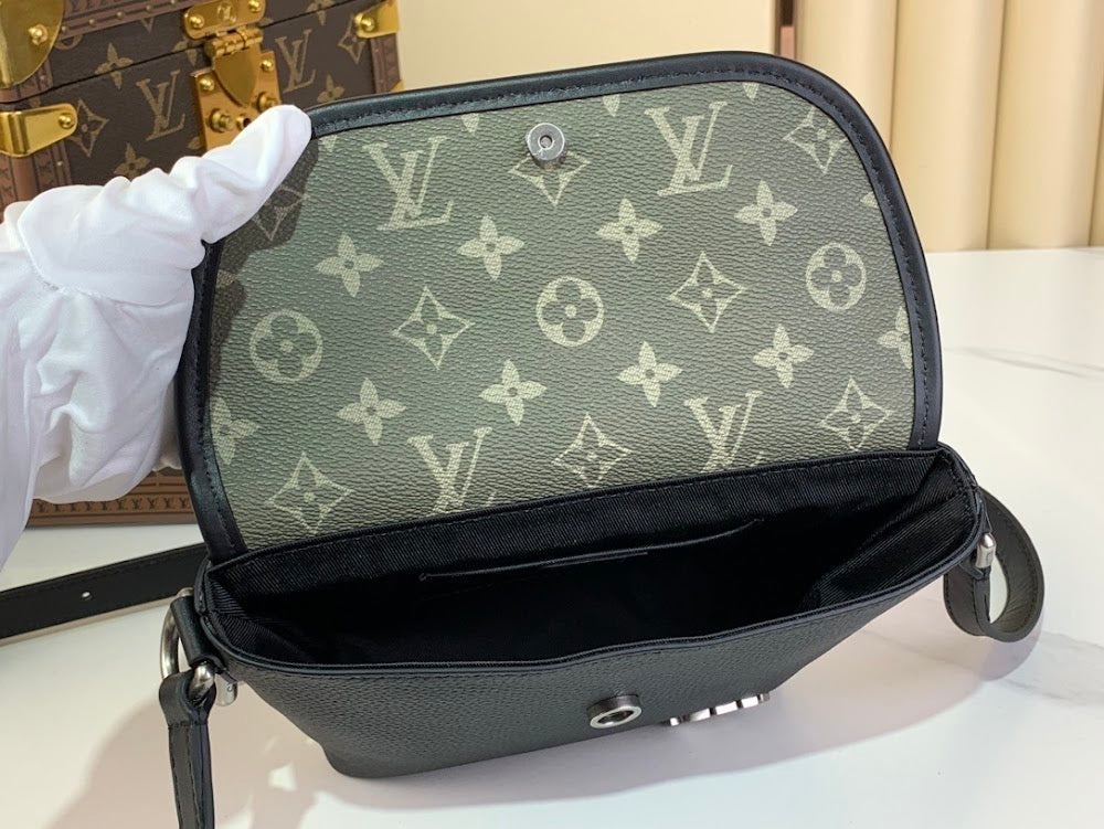 Dragons Bags ln Luxury Bag --62574