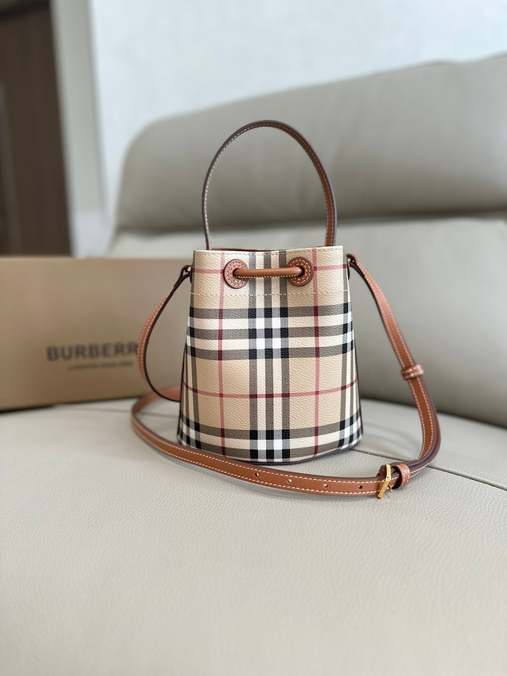 Dragons Bags Burberryn Luxury Bag --92067