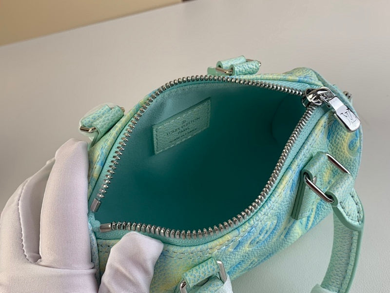 Dragons Bags ln Luxury Bag --67679