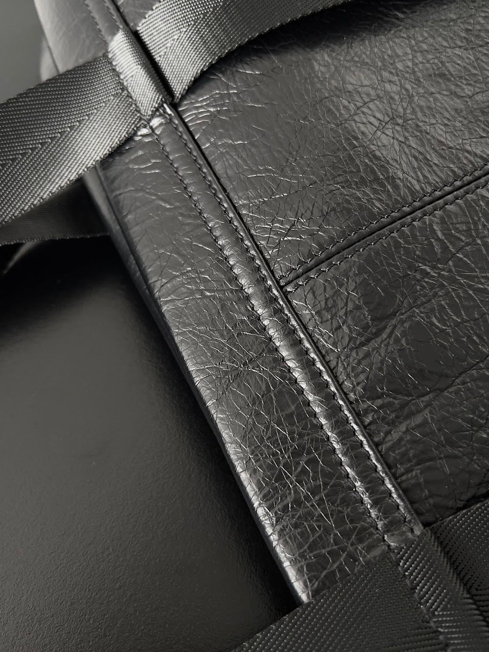 Dragons Bags Balenciaga Luxury Bag --111301