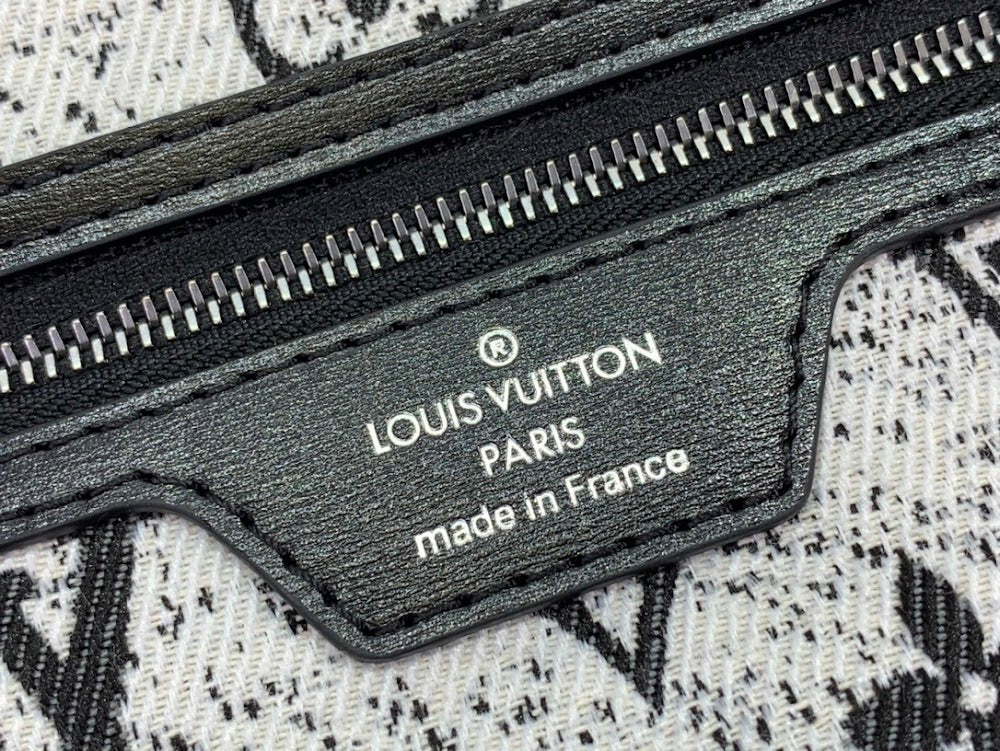 Dragons Bags ln Luxury Bag --96794