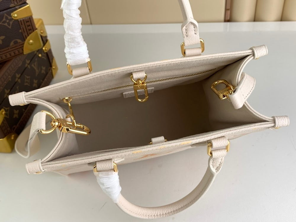 Dragons Bags ln Luxury Bag --61571