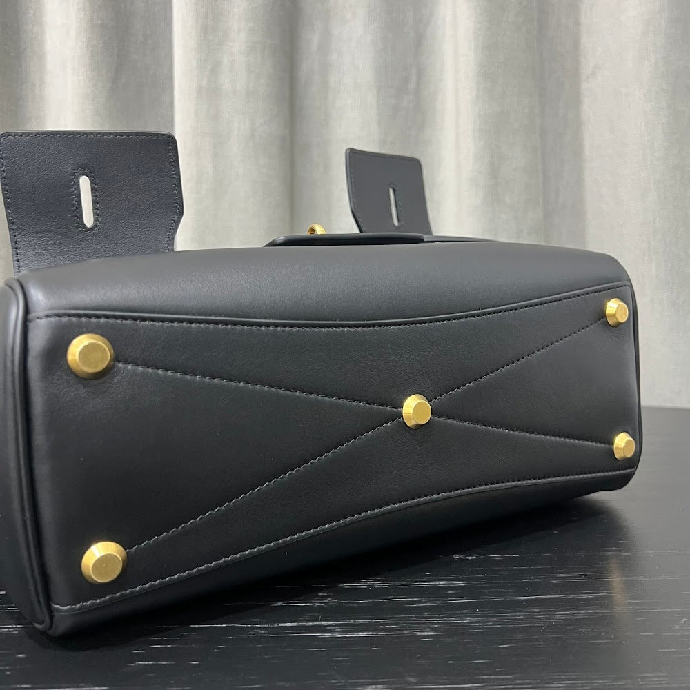 Dragons Bags Balenciaga Luxury Bag --110871