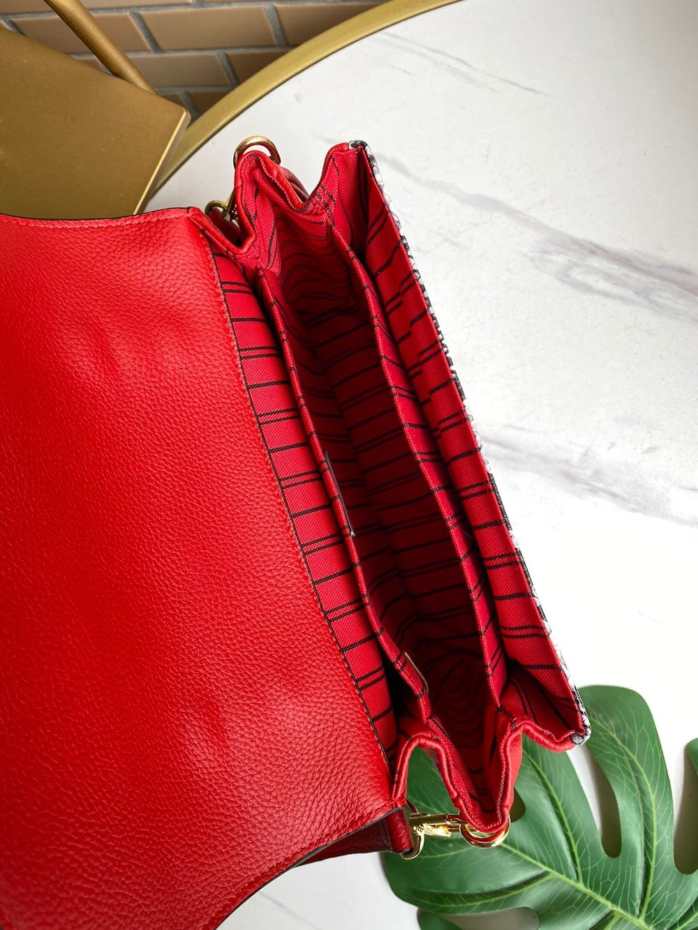 Dragons Bags ln Luxury Bag --77919