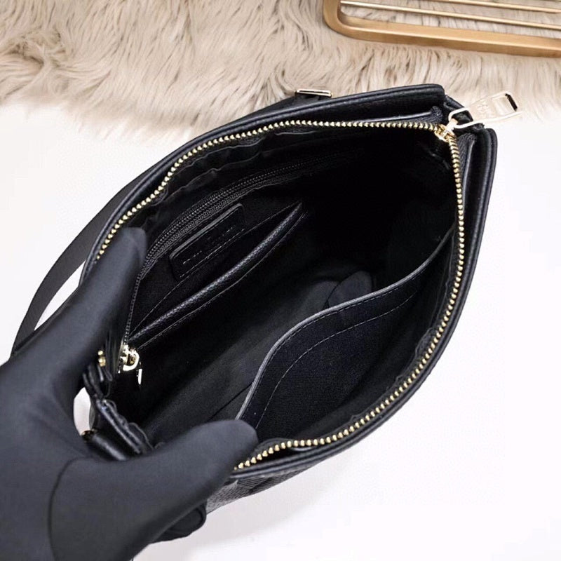 Dragons Bags ln Luxury Bag --70317