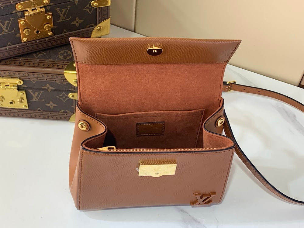 Dragons Bags ln Luxury Bag --69921