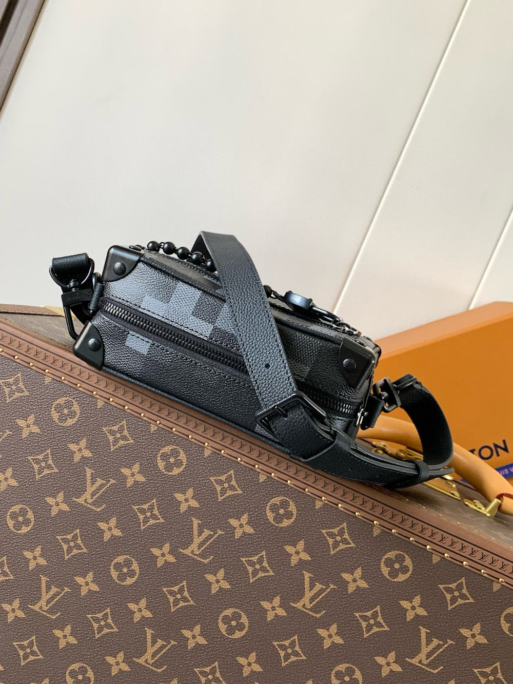 Dragons Bags ln Luxury Bag --71389