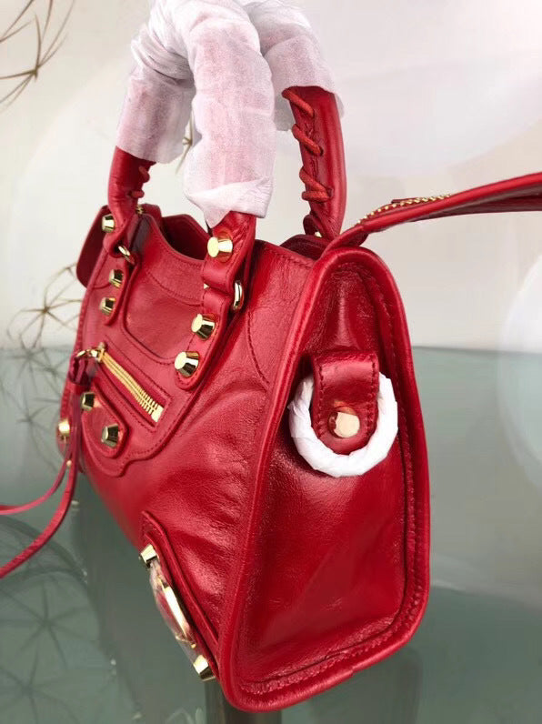 new-luxury-designer-bags-nm10859