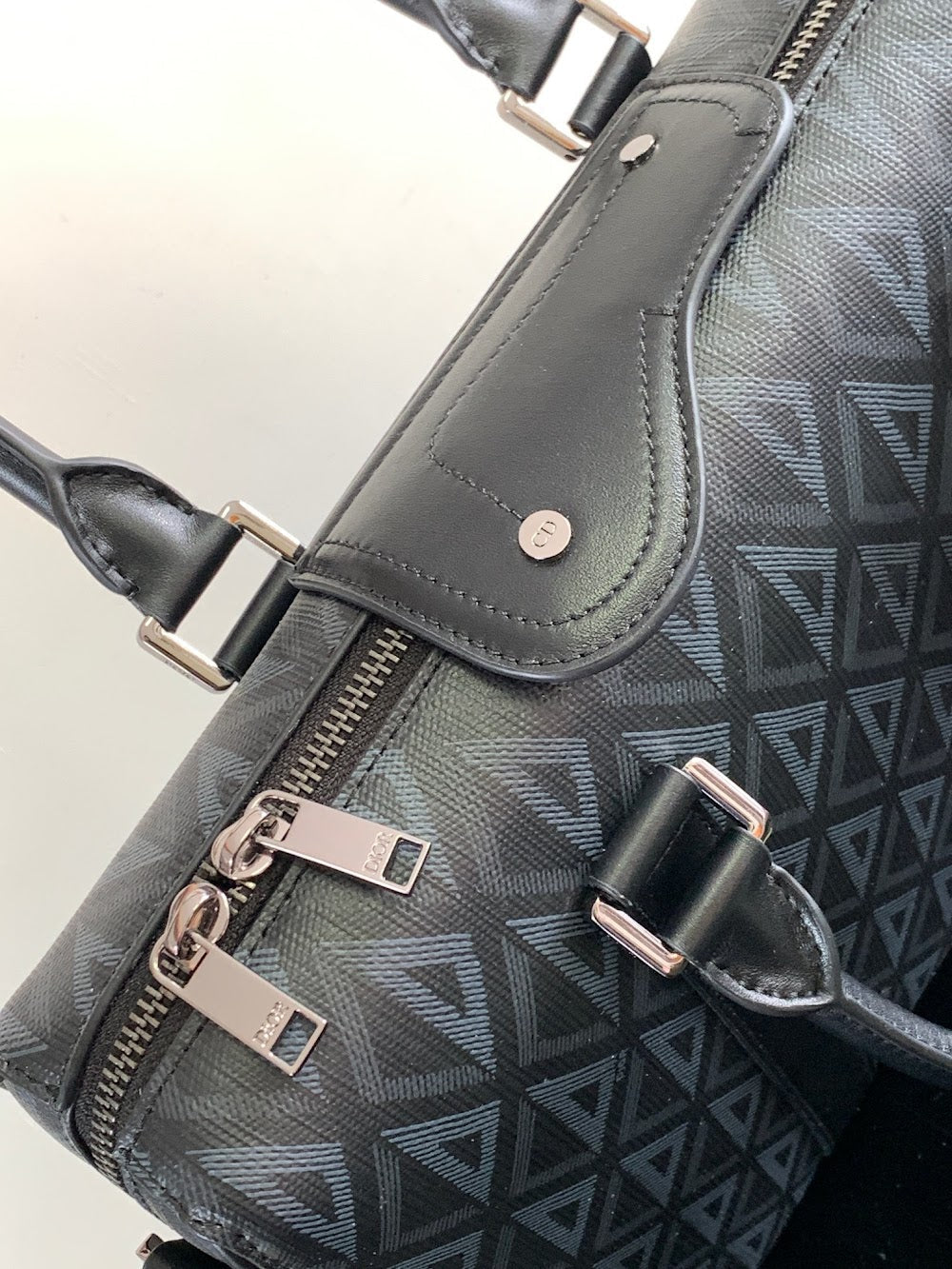 Dragons BagsDiorn Luxury Bag --115182