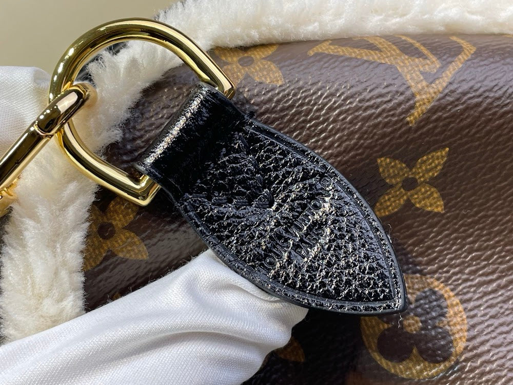 Dragons Bags ln Luxury Bag --97527