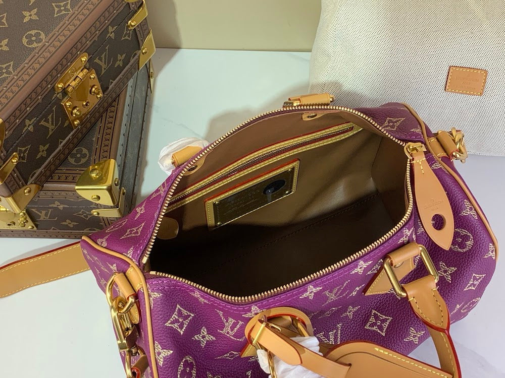 Dragons Bags ln Luxury Bag --69703
