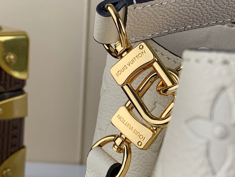 Dragons Bags ln Luxury Bag --68137