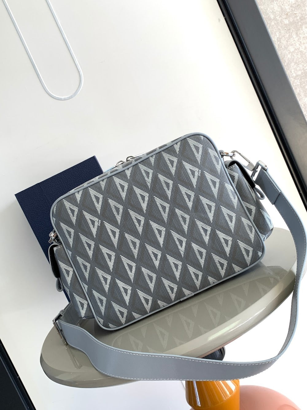Dragons BagsDiorn Luxury Bag --115185