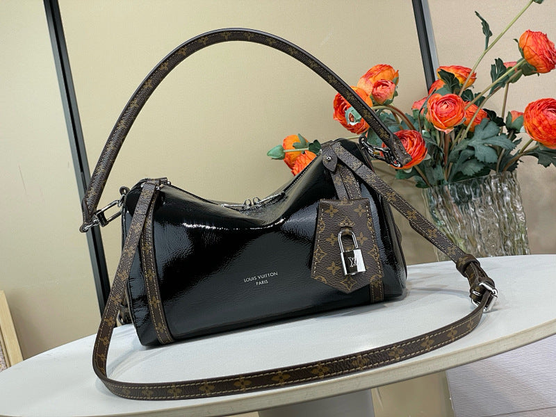 Dragons Bags ln Luxury Bag --81842