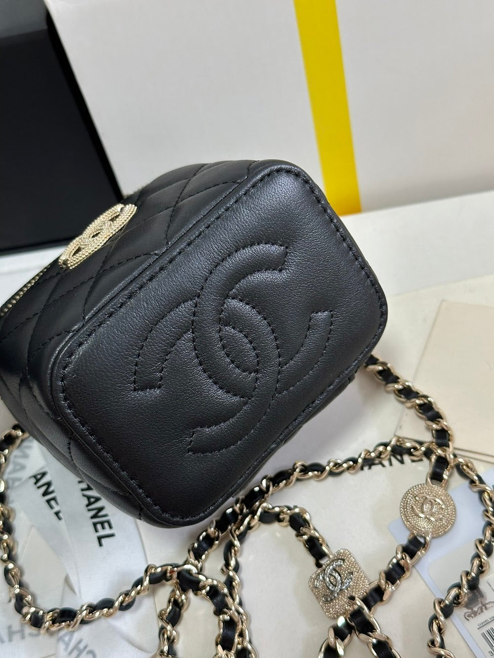 new-luxury-designer-bags-nm9477