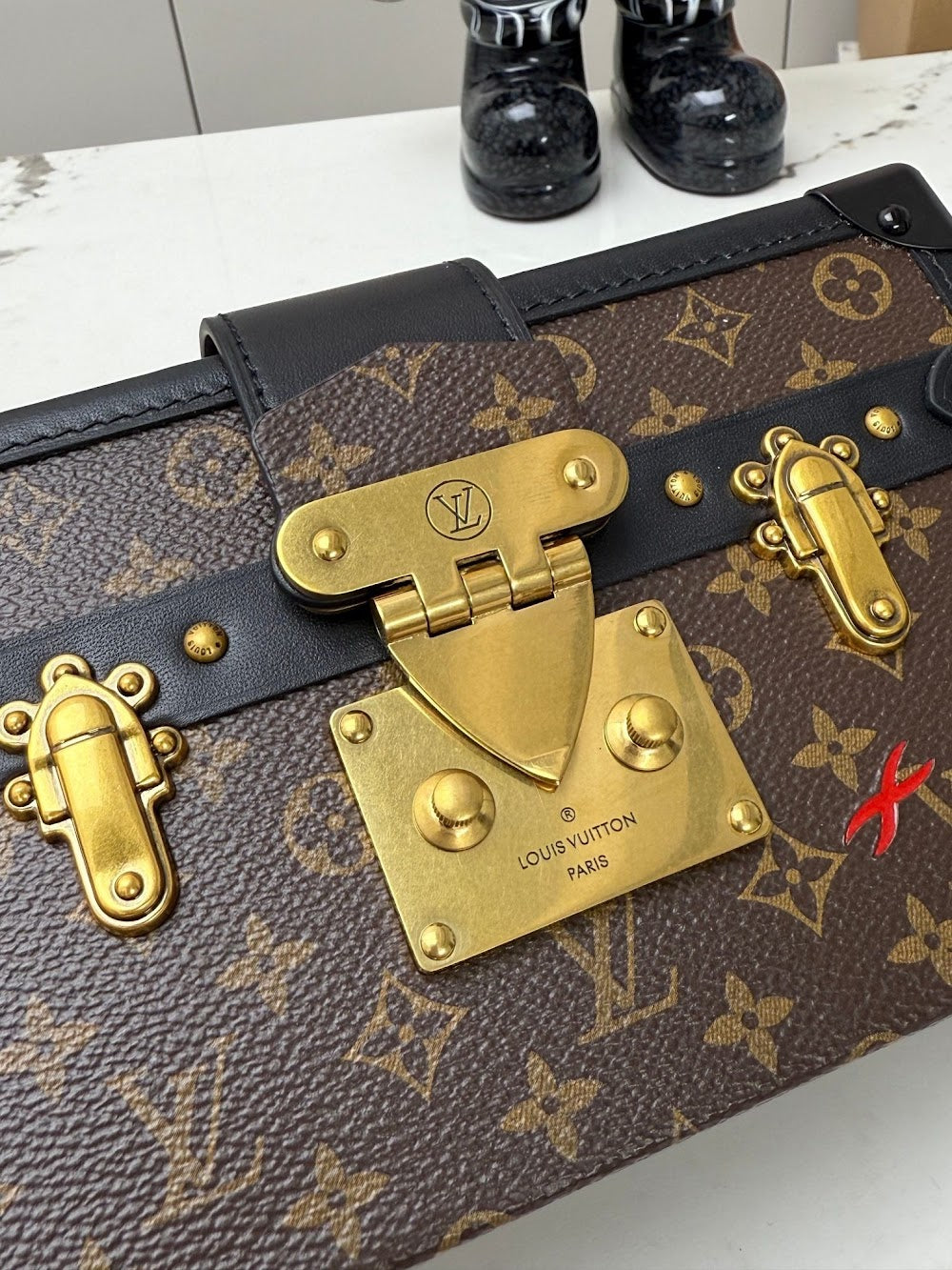 Dragons Bags ln Luxury Bag --81872