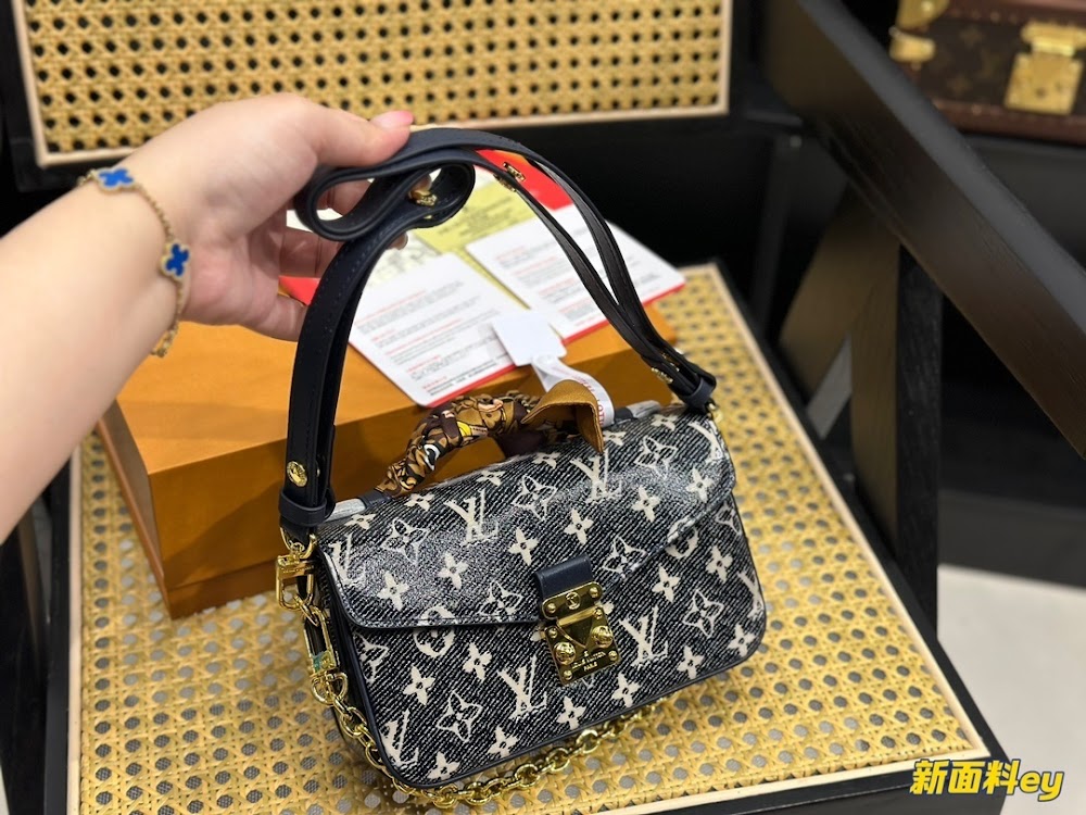 Dragons Bags LVn Luxury Bag --81231