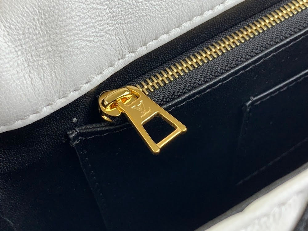 Dragons Bags ln Luxury Bag --63243
