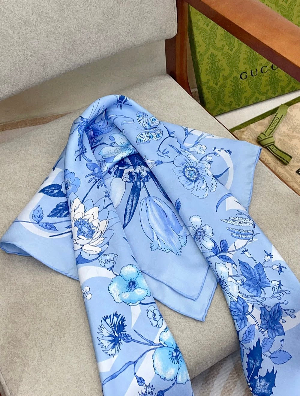Dragons Bags Premium Designer Scarf --98815
