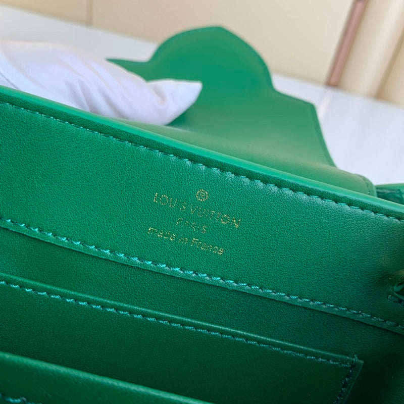 Dragons Bags ln Luxury Bag --60878