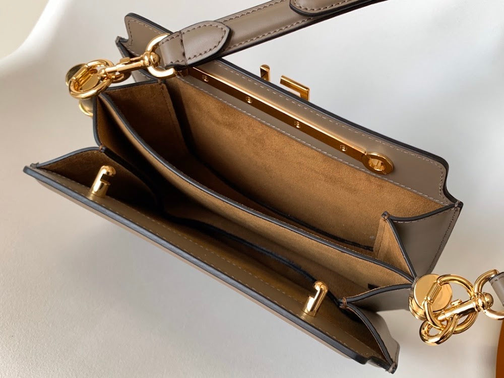 new-luxury-designer-bags-nm15100
