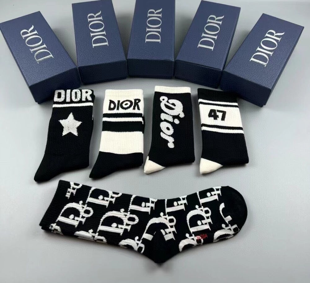 Dragons Bags Premium Luxury Socks --97977