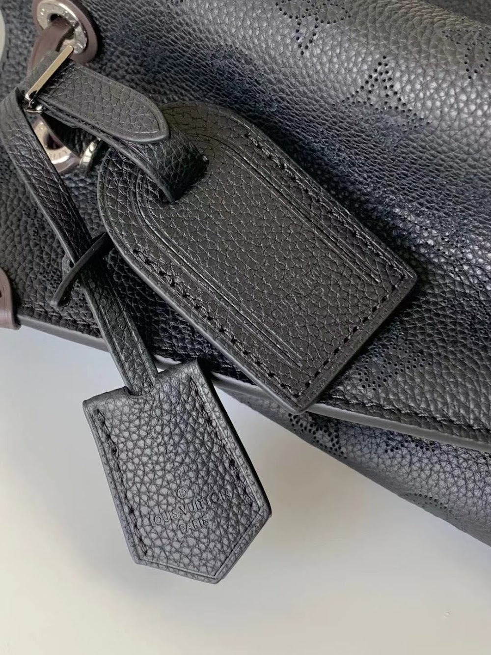 Dragons Bags ln Luxury Bag --97108