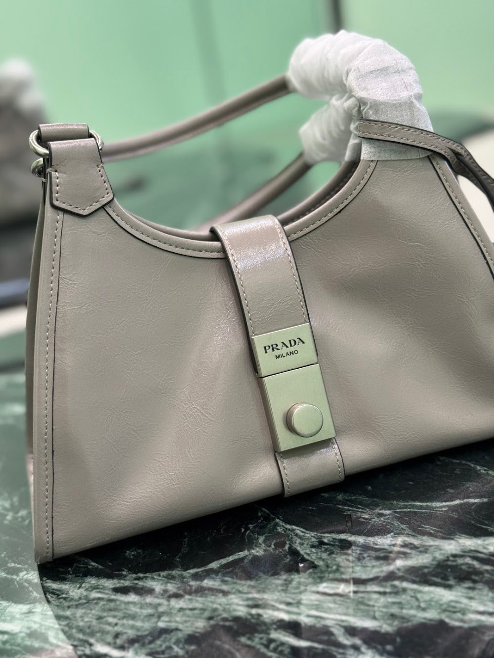 Dragons Bags Balenciaga Luxury Bag --111225