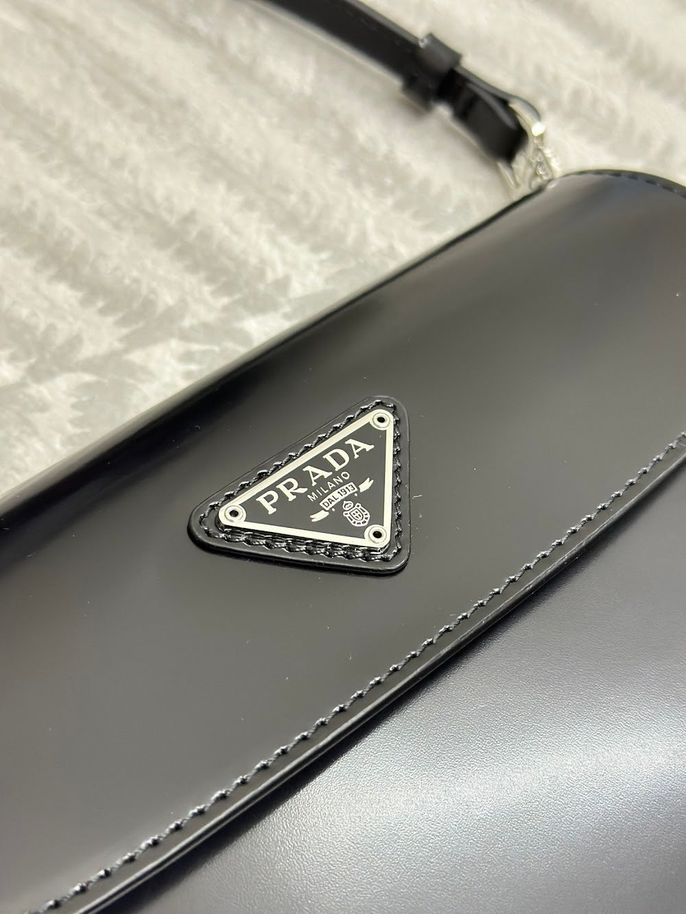 Dragons Bags Pradn Luxury Bag --102976