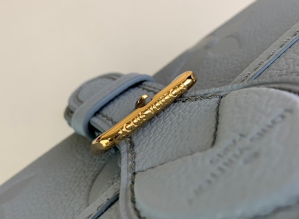 Dragons Bags ln Luxury Bag --62449
