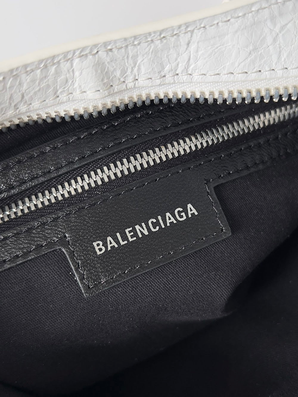 Dragons Bags Balenciaga Luxury Bag --111168