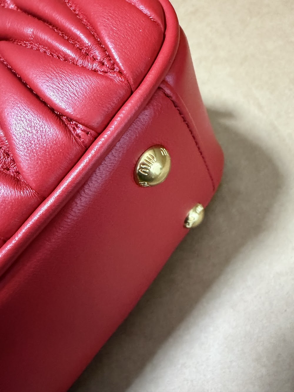 Dragons Bags Miun Miun Luxury Bag --122764