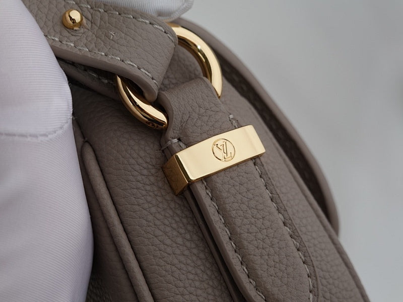 Dragons Bags ln Luxury Bag --60586