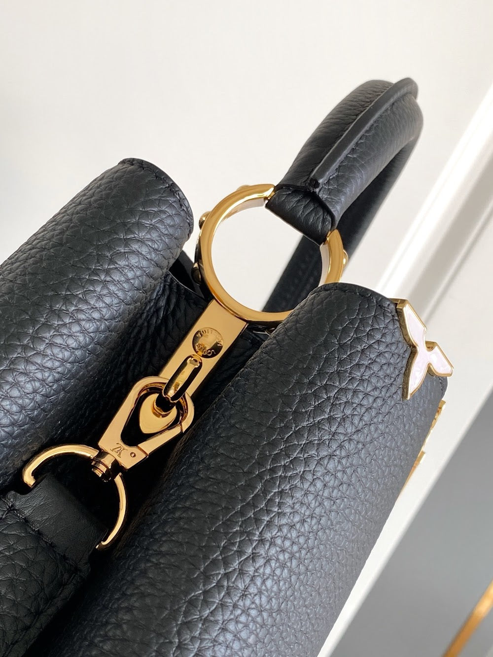 Dragons Bags ln Luxury Bag --96820