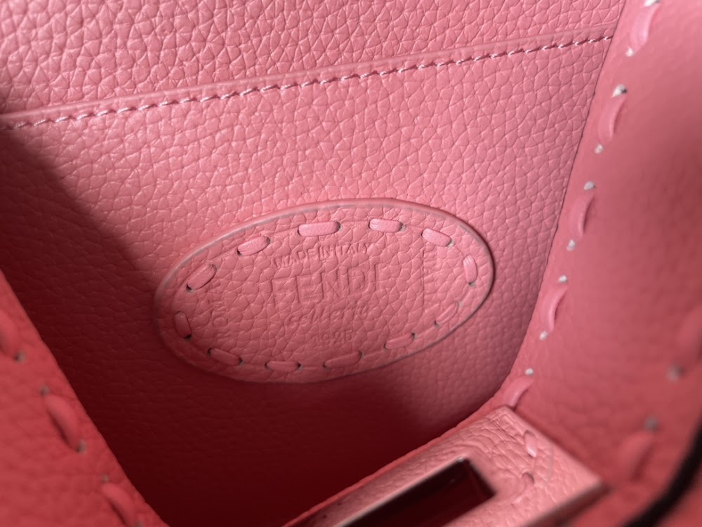 new-luxury-designer-bags-nm15591