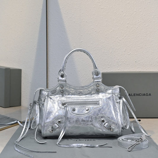 Dragons Bags Balenciaga Luxury Bag --111419