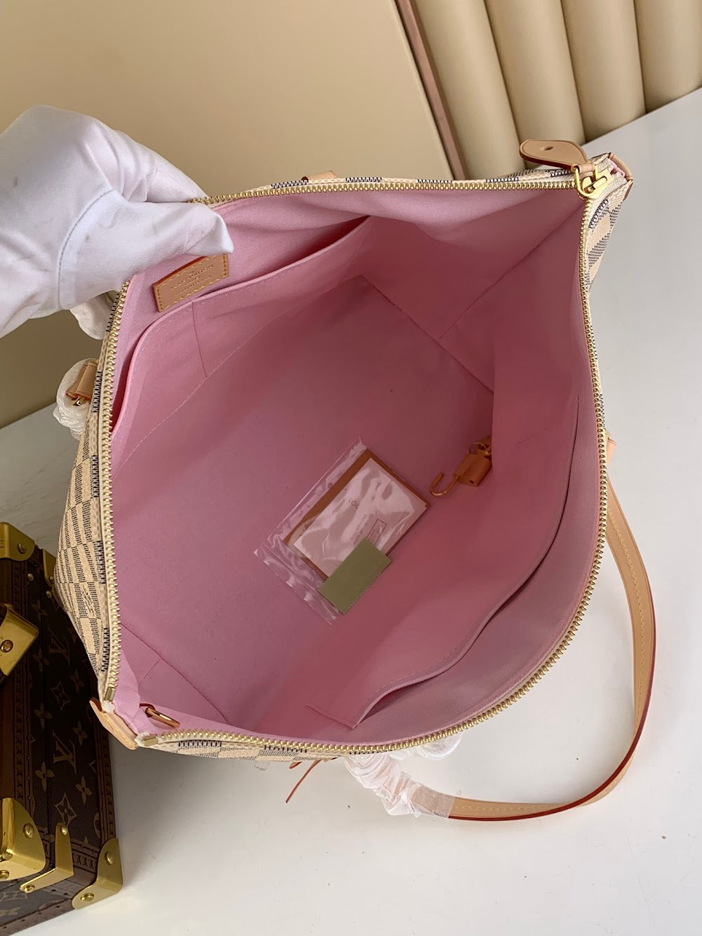 Dragons Bags ln Luxury Bag --67429