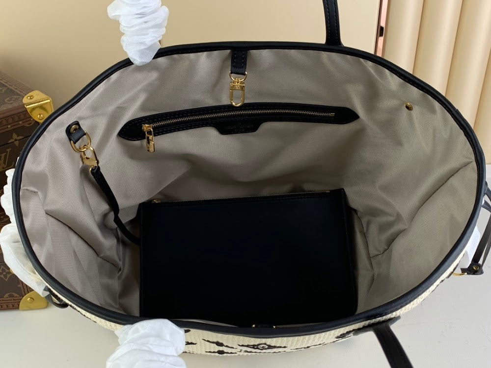 Dragons Bags ln Luxury Bag --61687