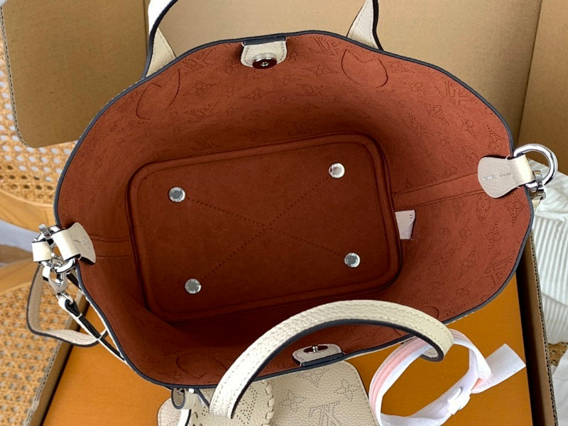 Dragons Bags ln Luxury Bag --68252