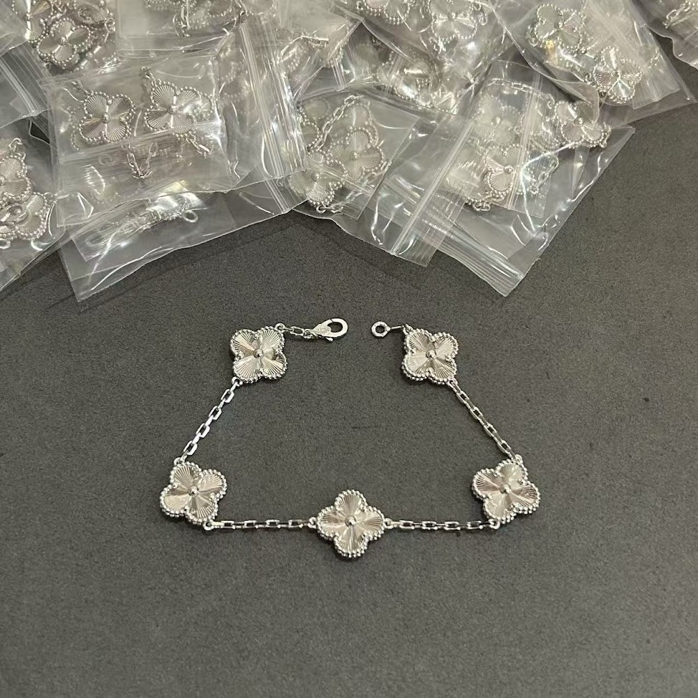 Dragons Bags VCA Luxury Jewelry --51640