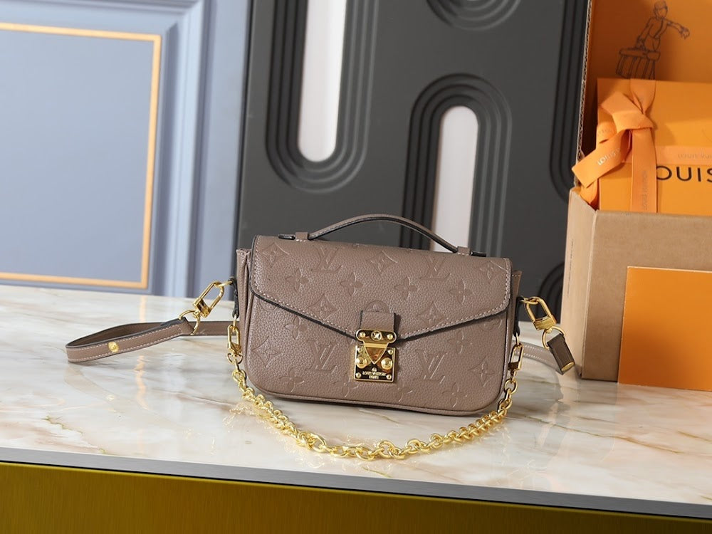 Dragons Bags ln Luxury Bag --77683