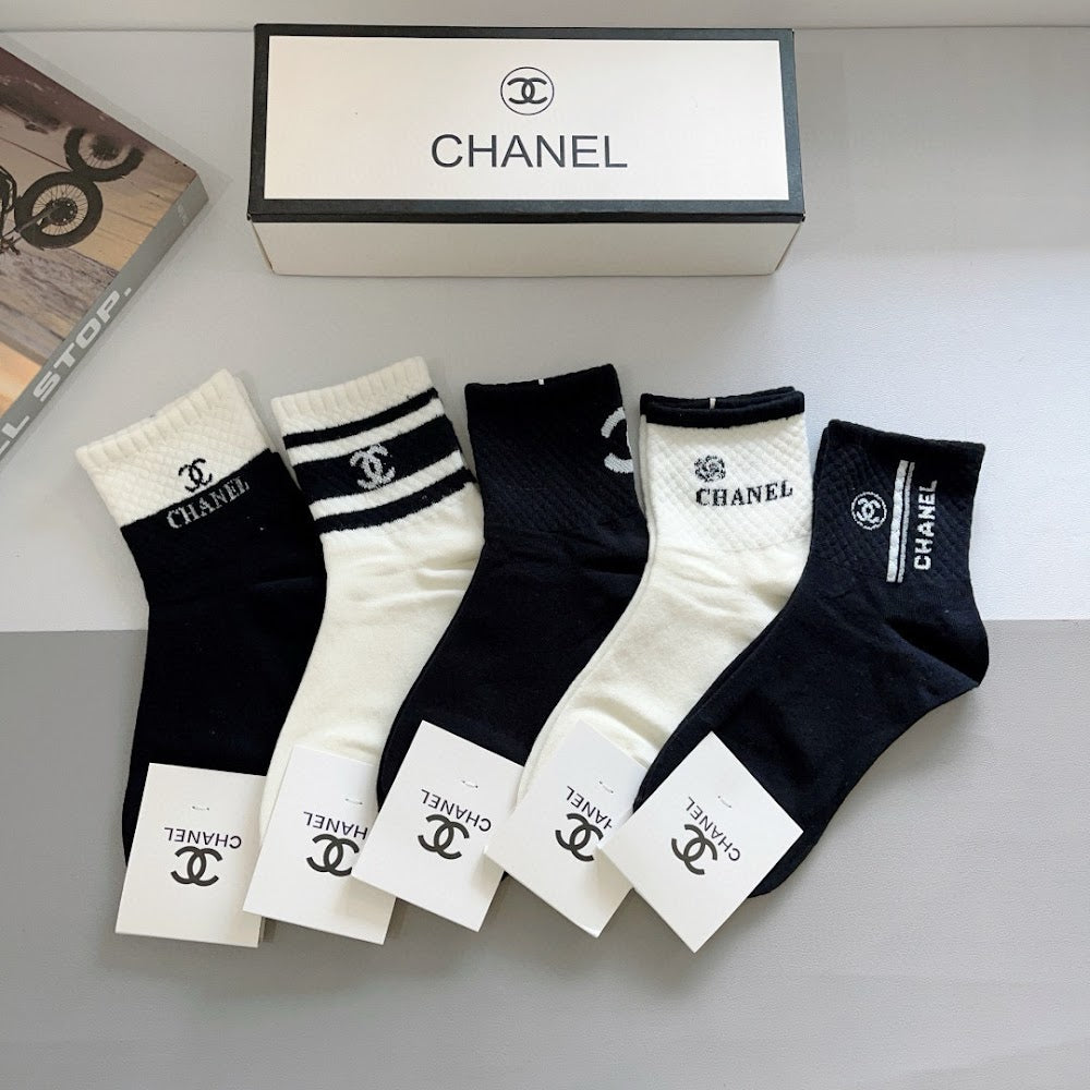 Dragons Bags Premium Luxury Socks --98121