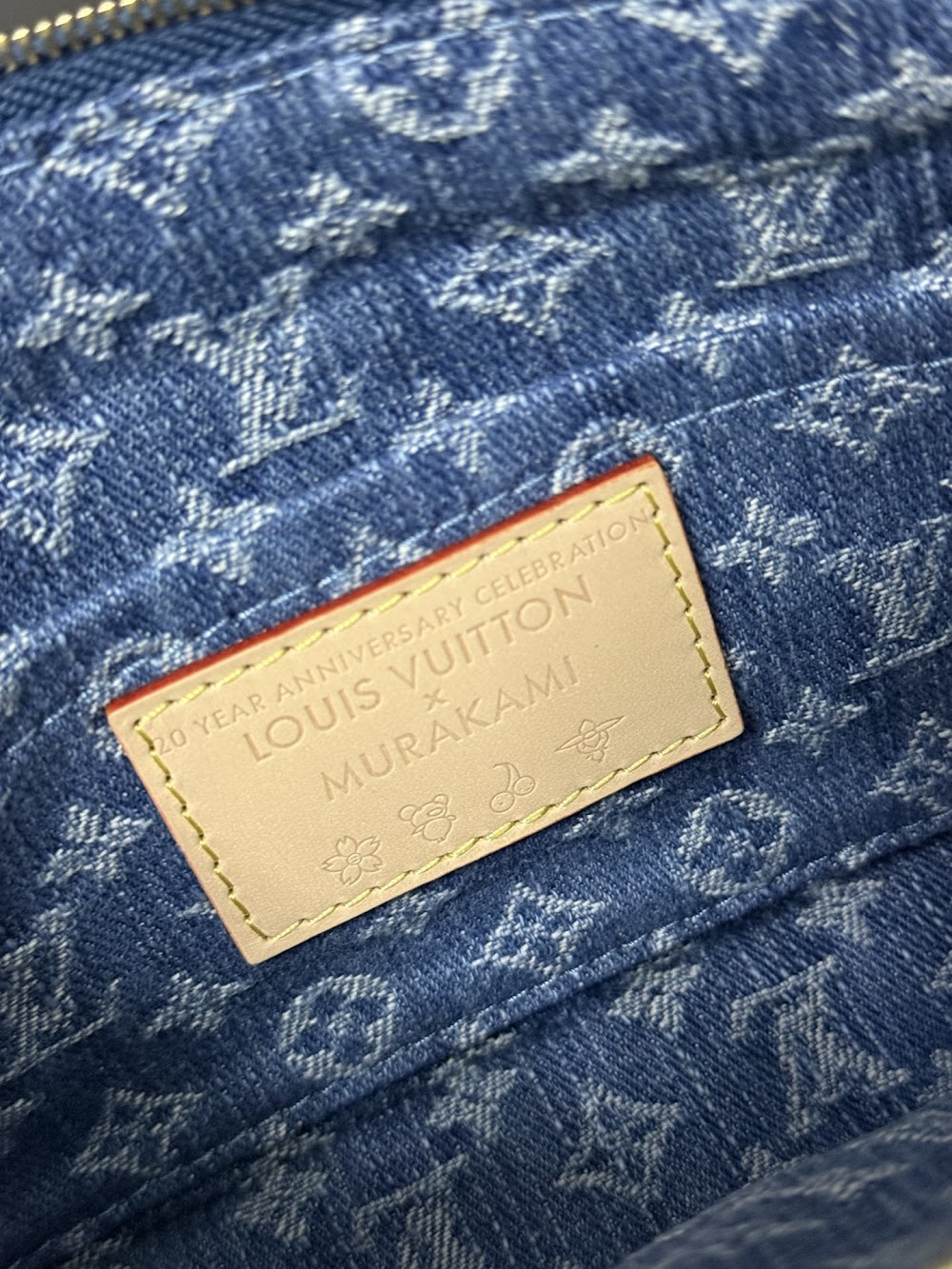 Dragons Bags ln Luxury Bag --96917